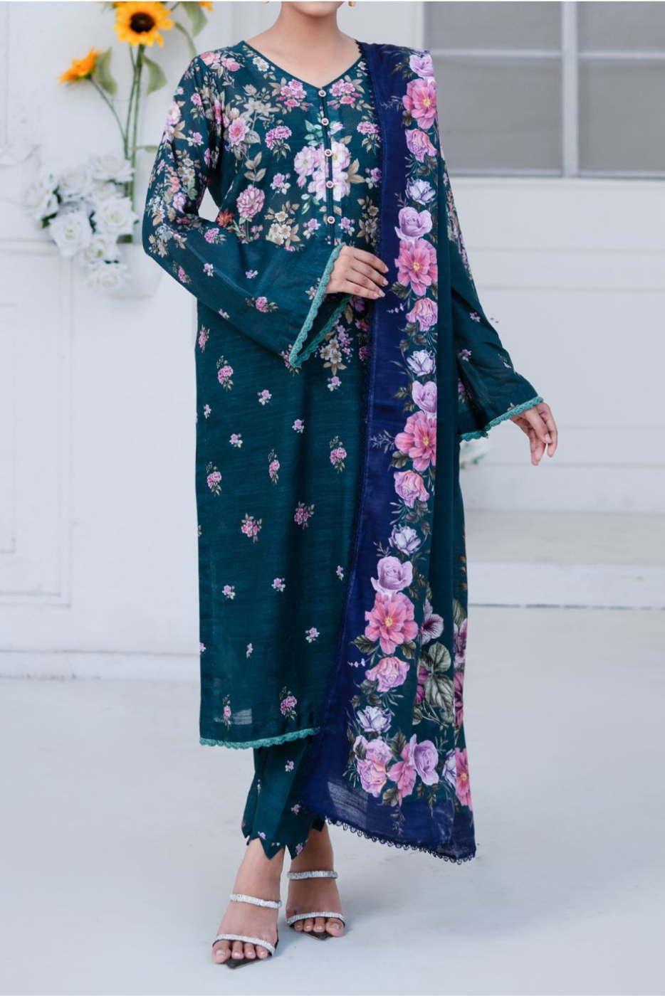 Mawra Premium Khaddar Print 3PC