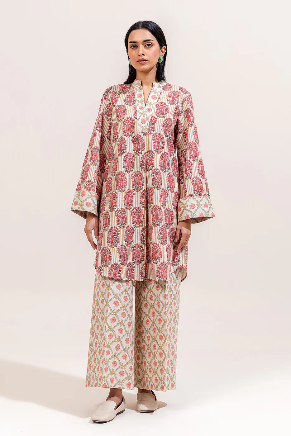 Beechtree Khaddar Print 2P Volume D-4