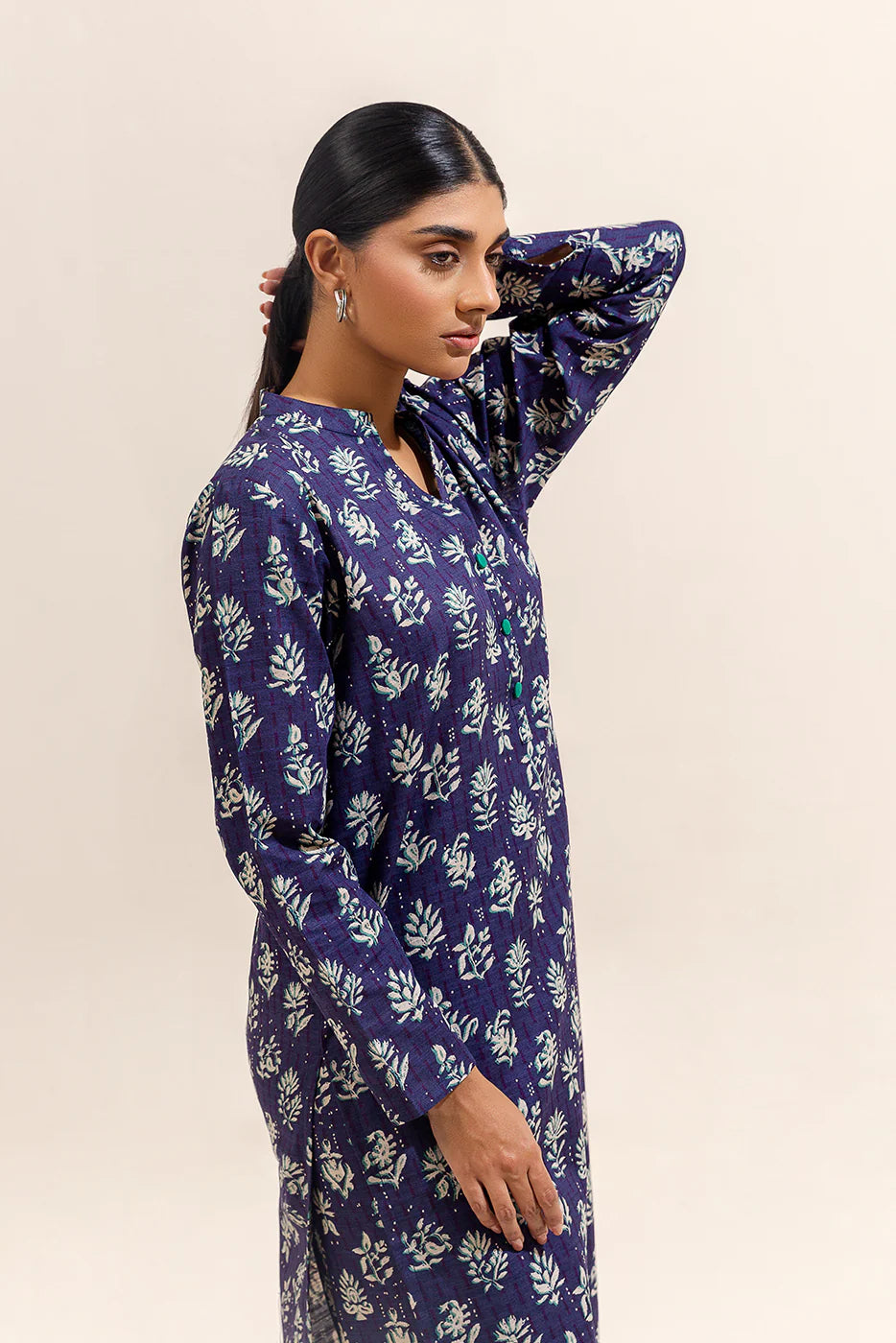 Beechtree Khaddar Print 2P Volume D-6