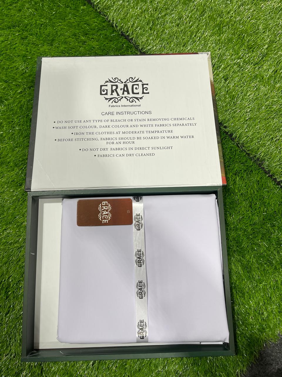 GRACE WINTER  WASH&WEAR MEN`S UNSTITCHED